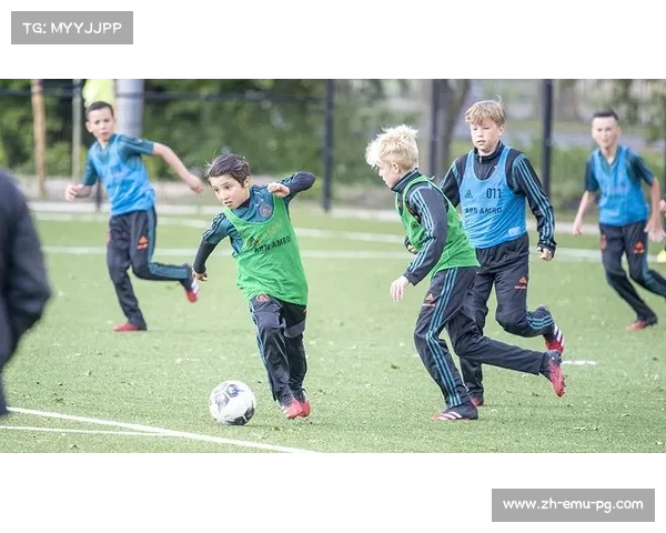 海外兵团转型教练增多，亚洲风格影响欧洲青训体系